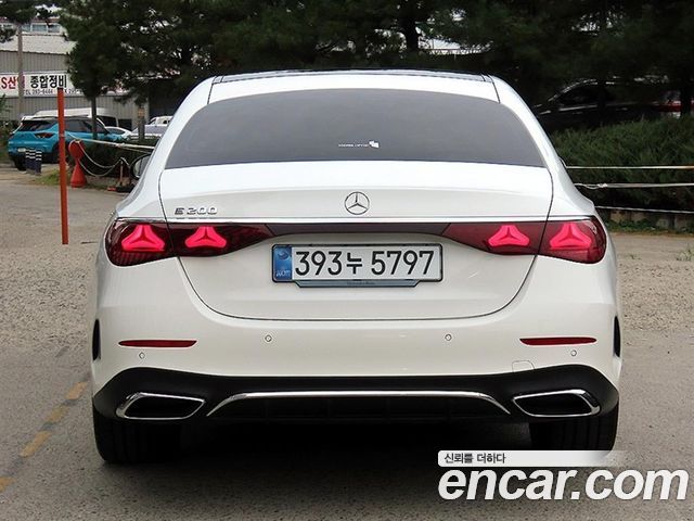 Mercedes-Benz E-Class из Кореи Encar