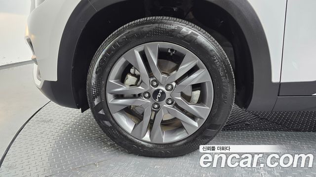 Kia Seltos из Кореи Encar