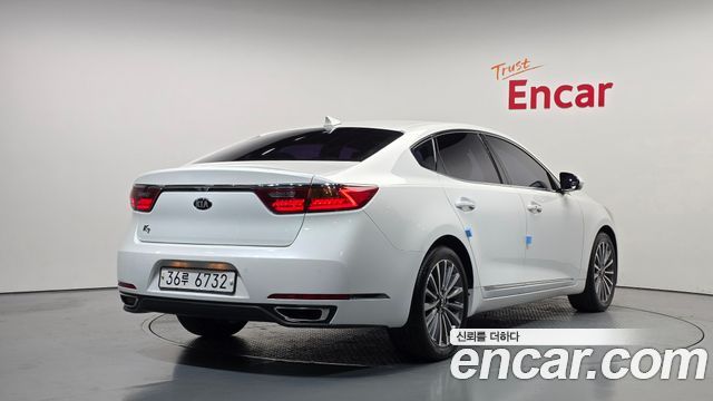Kia K7 из Кореи Encar