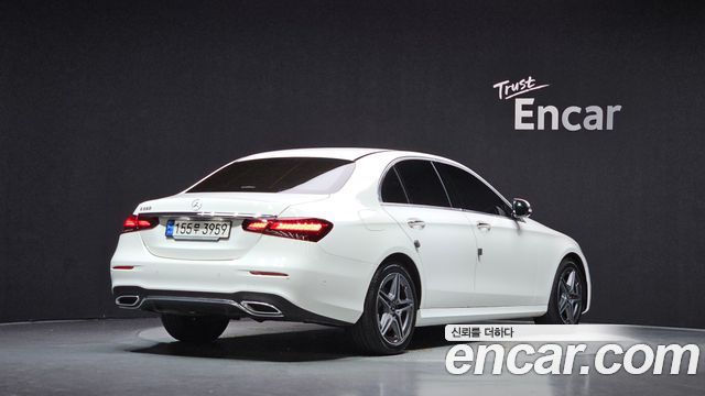Mercedes-Benz E-Class из Кореи Encar