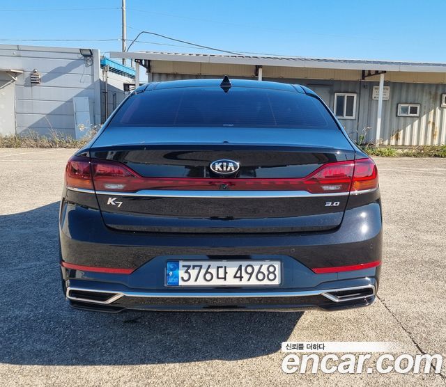 Kia K7 из Кореи Encar