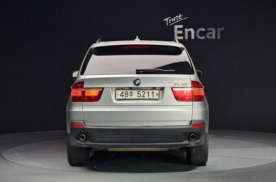 BMW X5 xDrive 30d — пробег 176 450 км — фото 4 из 5