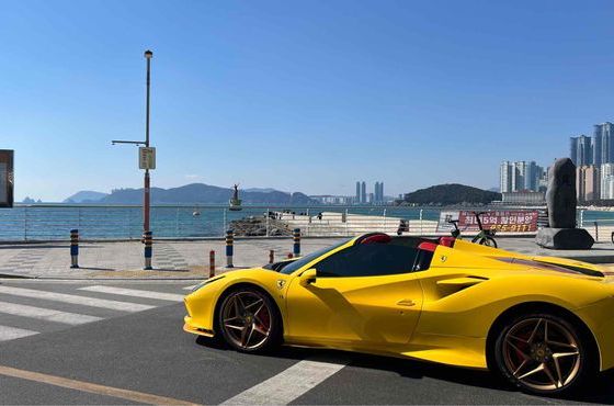 Ferrari F8 3.9 V8 — пробег 3 230 км — фото 1 из 5