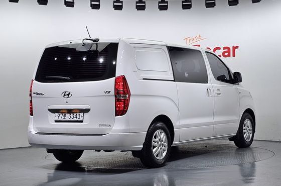Hyundai Starex Van 5-Seater Smart — пробег 115 658 км — фото 2 из 5