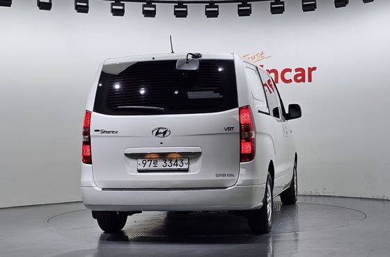 Hyundai Starex Van 5-Seater Smart — пробег 115 658 км — фото 4 из 5