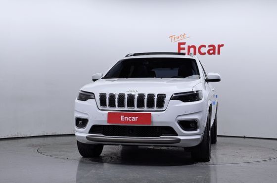 Jeep Cherokee 3.2 Overland AWD — пробег 38 913 км — фото 3 из 5