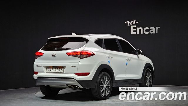Hyundai Tucson Diesel 2.0 2WD Modern — пробег 121 723 км — фото 2 из 5
