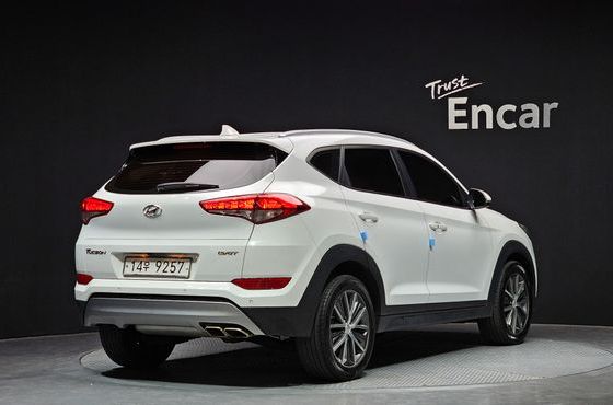 Hyundai Tucson Diesel 2.0 2WD Modern — пробег 121 723 км — фото 2 из 5