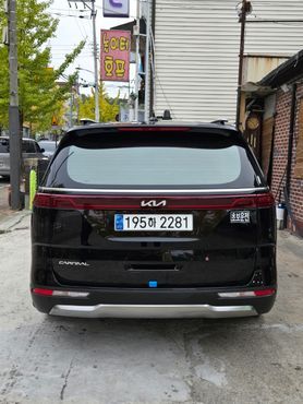 Kia Carnival Gasoline 7-Seater Signature — пробег 15 000 км — фото 4 из 5
