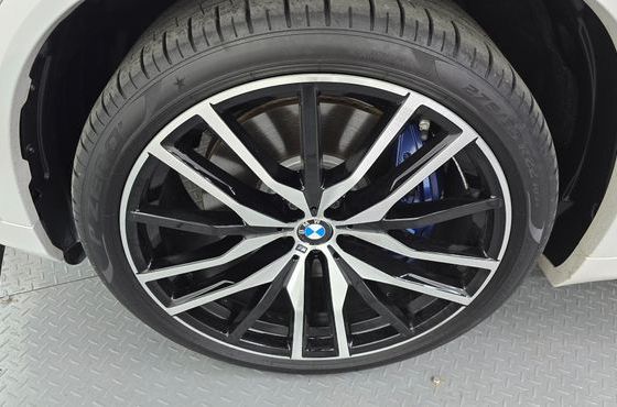 BMW X5 xDrive 40i M Sport — пробег 83 249 км — фото 5 из 5