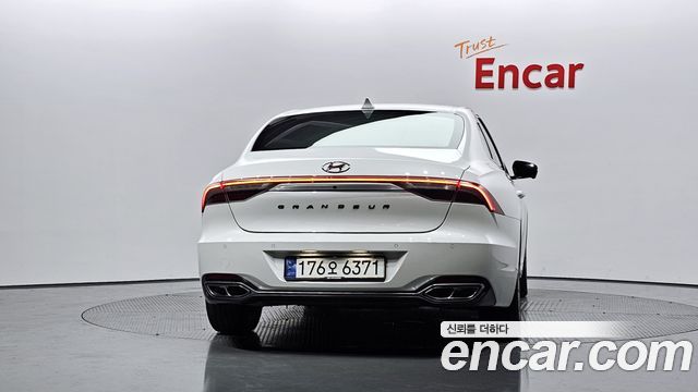Hyundai Grandeur из Кореи Encar