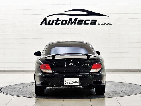 Hyundai Tiburon Turbulence 2.0 Type-S Deluxe — пробег 141 051 км — фото 3 из 5