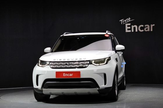 Land Rover Discovery 3.0 TD6 HSE — пробег 138 550 км — фото 3 из 5