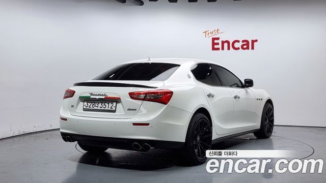 Maserati Ghibli из Кореи Encar