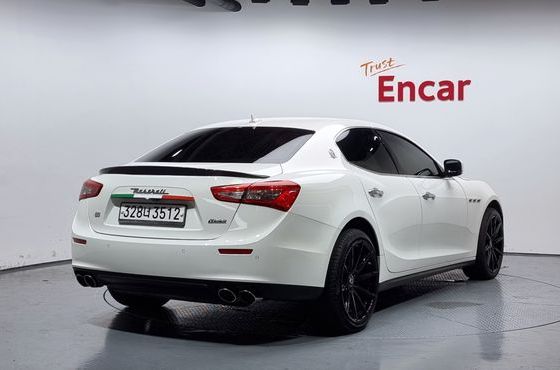 Maserati Ghibli 3.0 Diesel 3rd — пробег 96 856 км — фото 2 из 5