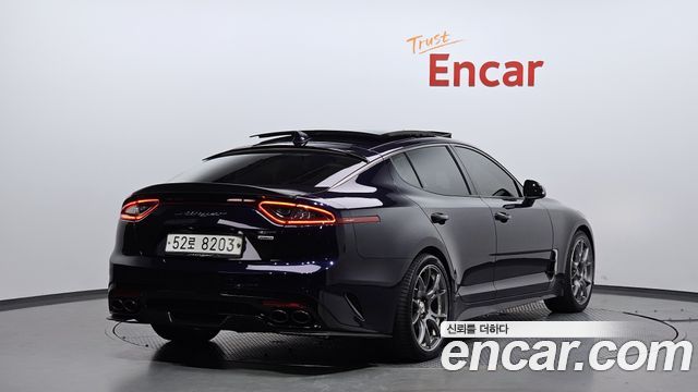 Kia Stinger из Кореи Encar