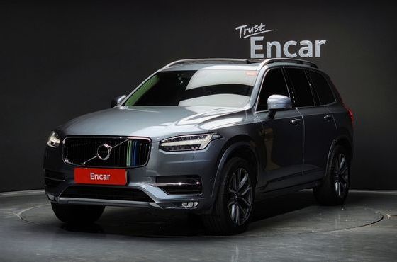 Volvo XC90 D5 Momentum — пробег 141 756 км — фото 1 из 5
