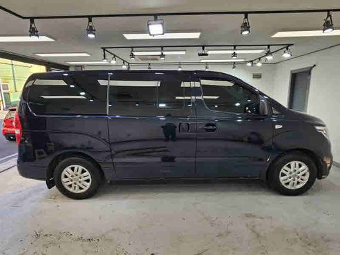 Hyundai Starex Van 5-Seater Modern — пробег 99 526 км — фото 4 из 5