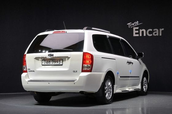 Kia Carnival Grand Carnival GLX Premium — пробег 151 069 км — фото 2 из 5