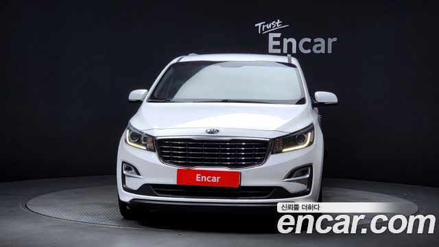 Kia Carnival из Кореи Encar