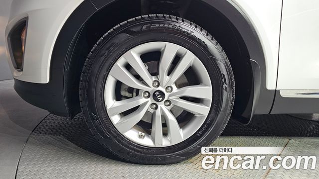 Kia Sorento Diesel 2.0 2WD Luxury — пробег 194 707 км — фото 5 из 5