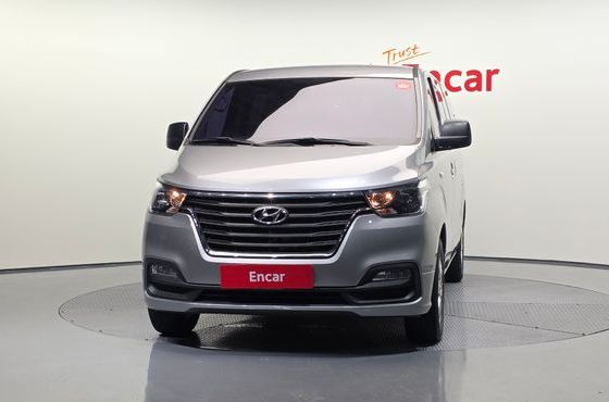 Hyundai Starex Wagon 11-Seater Smart — пробег 124 940 км — фото 3 из 5