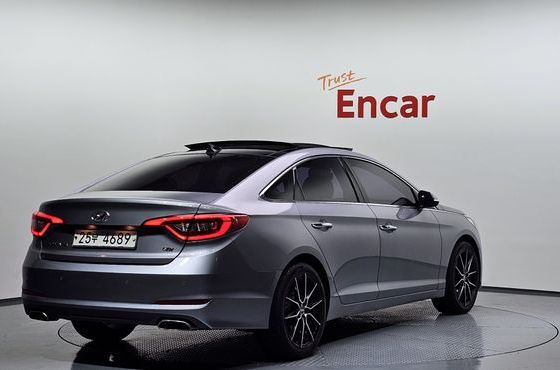 Hyundai Sonata 2.4 Exclusive — пробег 118 569 км — фото 2 из 5