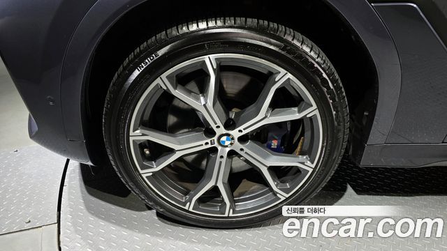 BMW X6 xDrive40i M Sport — пробег 129 050 км — фото 5 из 5