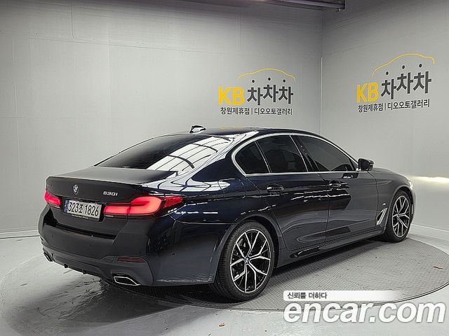 BMW 5-Series 530i M Sport Package — пробег 98 441 км — фото 5 из 5