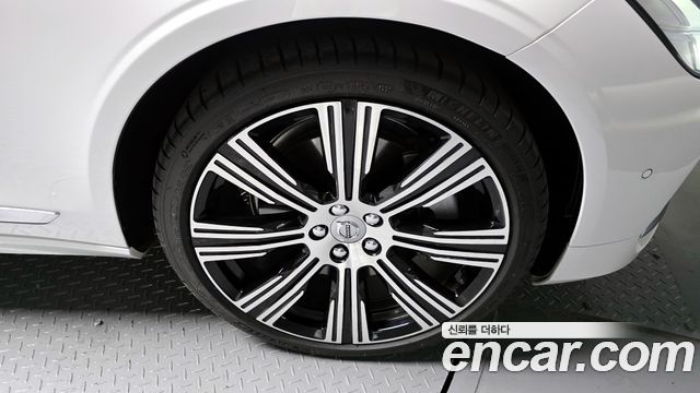 Volvo S90 из Кореи Encar