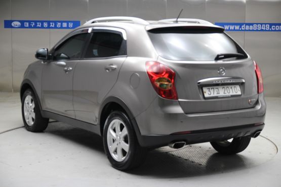 Ssangyong KORANDO Chic 2WD Standard — пробег 184 600 км — фото 4 из 5