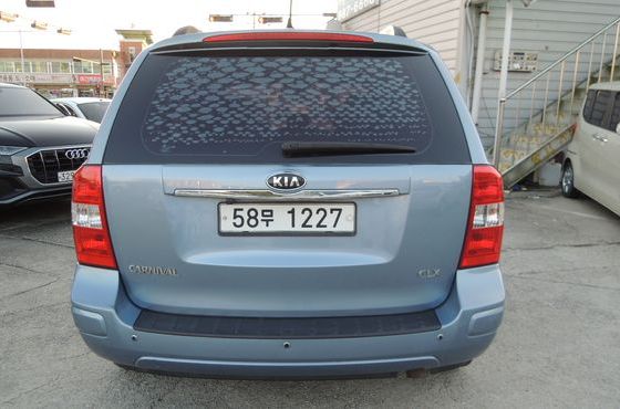 Kia Carnival New Carnival GLX High-Deluxe — пробег 133 413 км — фото 5 из 5