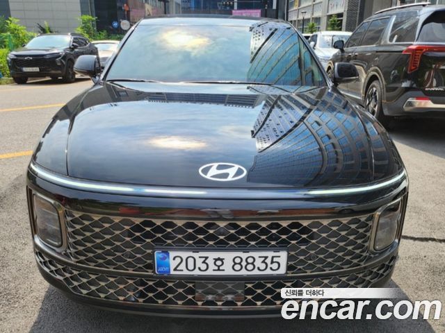 Hyundai Grandeur Calligraphy — пробег 950 км — фото 1 из 5
