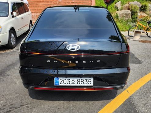Hyundai Grandeur Calligraphy — пробег 950 км — фото 4 из 5