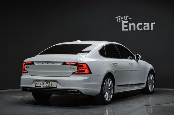 Volvo S90 T5 Inscription — пробег 71 160 км — фото 2 из 5