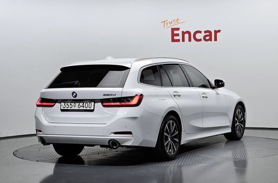BMW 3-Series 320d Touring — пробег 16 958 км — фото 2 из 5