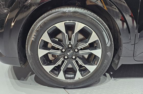 Kia Carnival 7-Seater Signature — пробег 86 052 км — фото 5 из 5