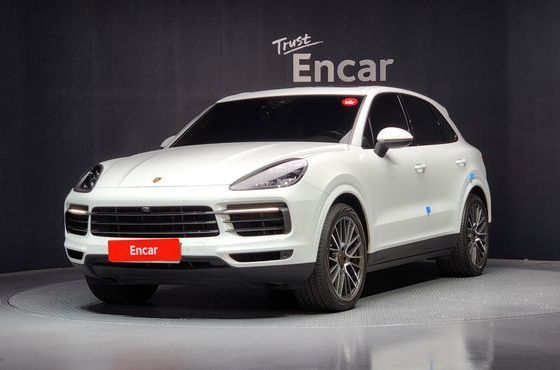 Porsche Cayenne 3.0 — пробег 29 871 км — фото 1 из 5
