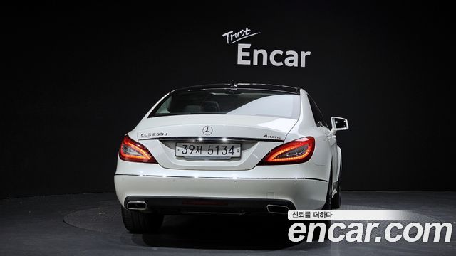 Mercedes-Benz CLS-Class из Кореи Encar