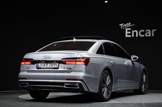 Audi A6 45 TFSI Quattro Premium — пробег 64 331 км — фото 2 из 5