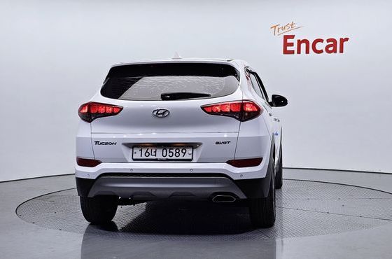 Hyundai Tucson Diesel 1.7 2WD Style — пробег 171 400 км — фото 4 из 5