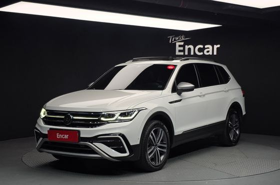 Volkswagen Tiguan 2.0 TSI Prestige — пробег 53 040 км — фото 1 из 5