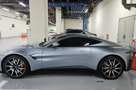 Astonmartin Vantage 4.0 V8 Coupe — пробег 7 000 км — фото 5 из 5