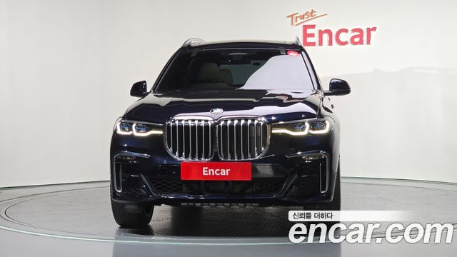 BMW X7 xDrive 40i M Sport 6STR — пробег 37 182 км — фото 3 из 5