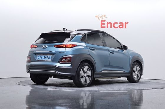 Hyundai Kona Premium — пробег 82 594 км — фото 2 из 5