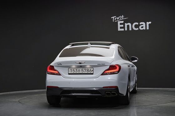 Genesis G70 2.0T AWD Elite — пробег 142 792 км — фото 4 из 5