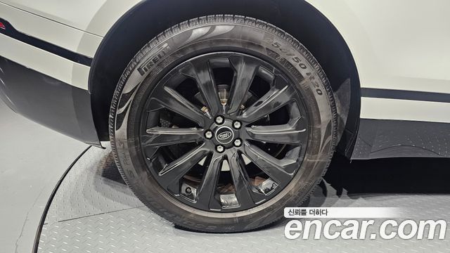 Land Rover Range Rover Velar из Кореи Encar