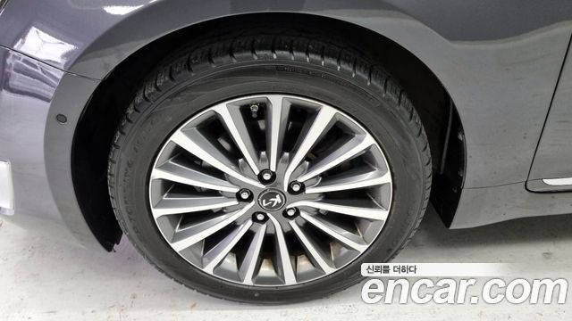 Kia K7 из Кореи Encar