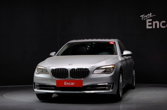 BMW 7-Series 740d xDrive — пробег 185 507 км — фото 3 из 5