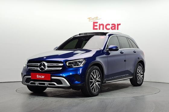 Mercedes-Benz GLC-Class GLC300 4MATIC — пробег 54 262 км — фото 1 из 5
